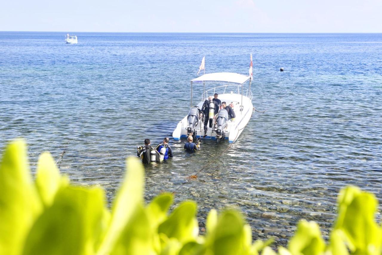 Teluk Karang Dive&Spa Resort Tejakula Luaran gambar